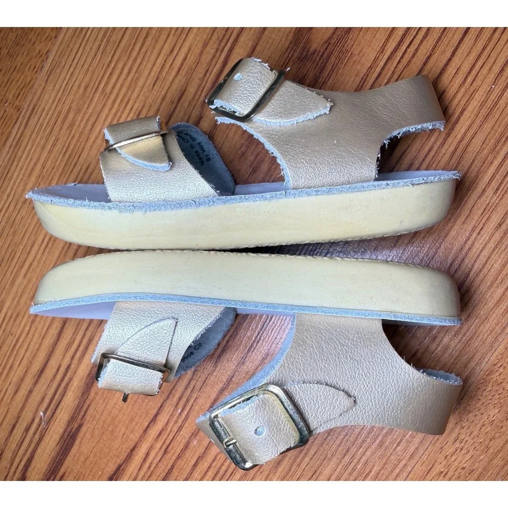 Salt Water Sandals Sun-San Sea Wee Gold Metallic Leather Toddler Baby Size 3 - Picture 3 of 9